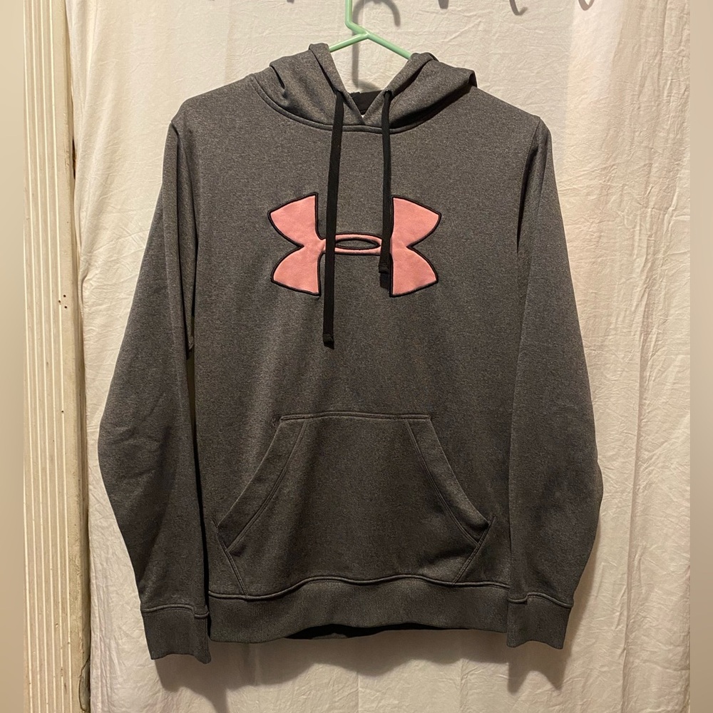 Women’s under armour sweatshirt